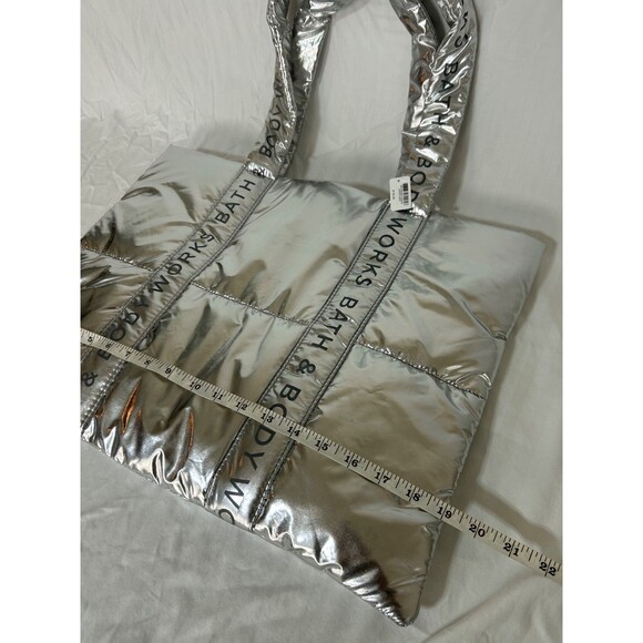 NWT Bath & Body Works 2024 Black Friday Large Silver Shiny Puffer Tote Bag - Picture 7 of 8
